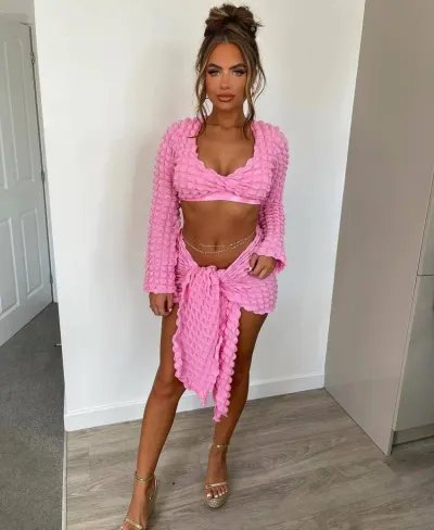 Aya, 51 år - single søger kærlighed i Ejby