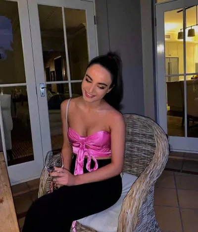 Isabella, 59 år - single søger kærlighed i Kirke Hvalsø