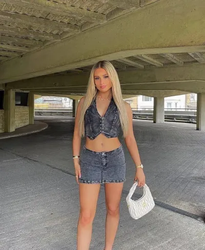 Laura, 49 år - single søger kærlighed i Dybbøl