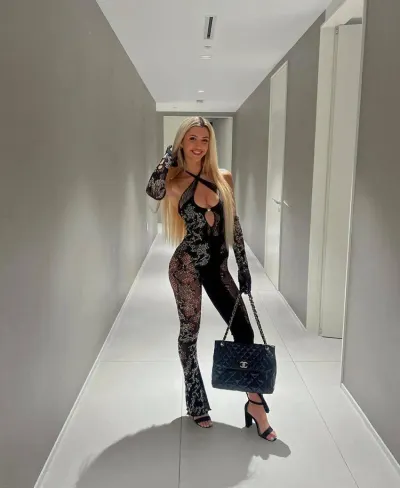 Josefine, 42 år - single søger kærlighed i Virklund