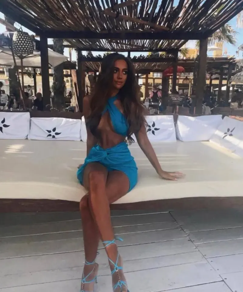 Lily, 19 år - single søger kærlighed i Stavtrup, Danmark