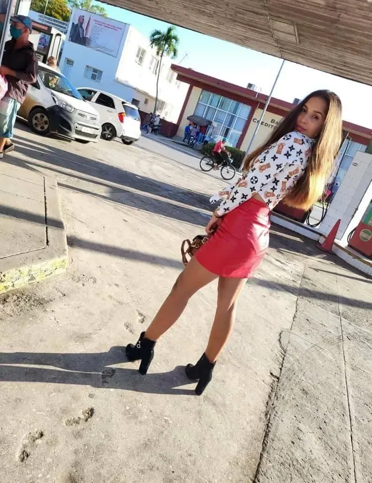 Ellie, 36 år - single søger kærlighed i Vigerslev, Danmark