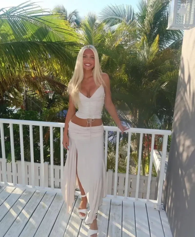 Lily, 51 år - single søger kærlighed i Taulov, Danmark